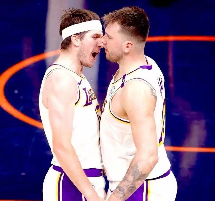 开云-什么？湖人要给落选秀2.4亿合同！！